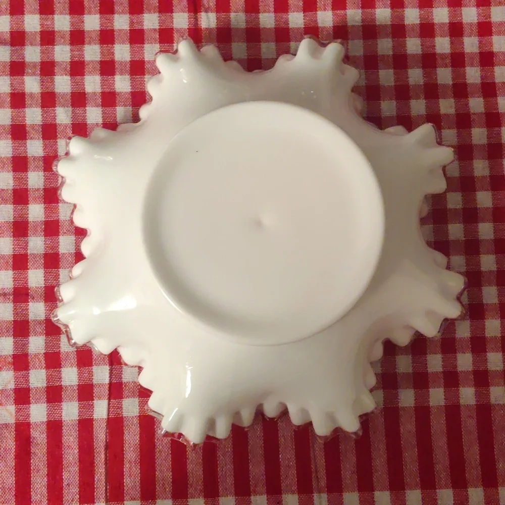10” White Milk Glass Bowl With Clear Silvercrest Ruffled Edge Vintage! - Picture 6 of 7